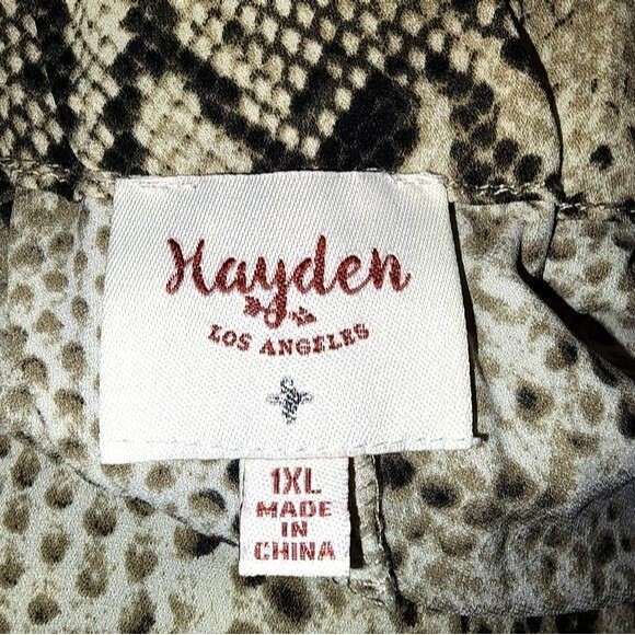 Hayden Brown Snake Skin Print Wide Leg Elastic Ruffled Waist Dress Pants Size 1X - Picture 7 of 8